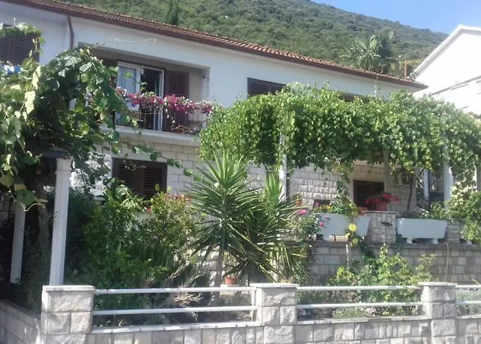 Apartmán 4199-2 For 3 People In *